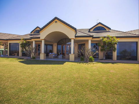 Spalding Lodge Unit 16 - New South Wales Tourism  99