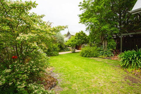Oak Tree Lodge - New South Wales Tourism  4