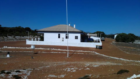 Postmans Cottage - Flinders Chase National Park - New South Wales Tourism  1