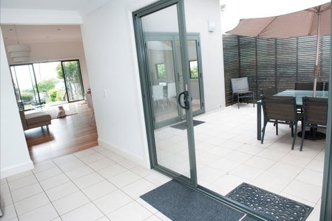 Seaglass - New South Wales Tourism  11