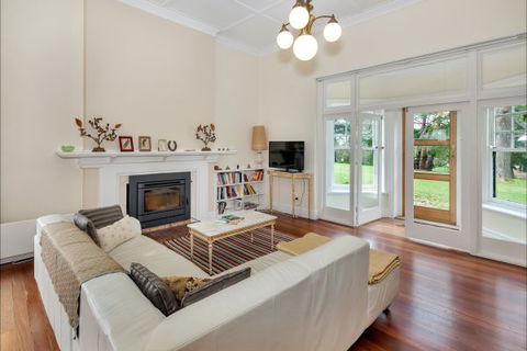 Eurambeen Historic Homestead And Gardens - New South Wales Tourism  3