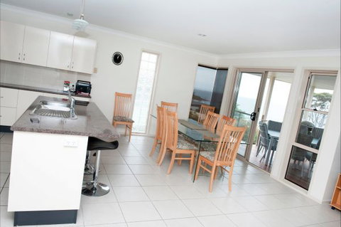 Seaglass - New South Wales Tourism  17