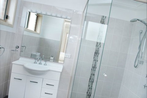 Seaglass - New South Wales Tourism  24