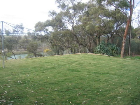 Gilgens Country River Retreat - New South Wales Tourism  2