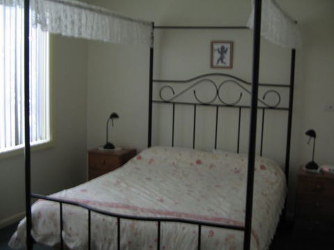 Grantham House  Pet Friendly Holiday Home - New South Wales Tourism  2
