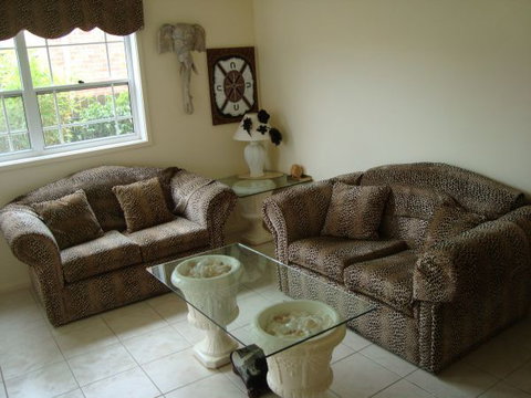 The White House - Shellharbour Village - New South Wales Tourism  2