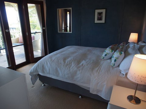 Seaglass - New South Wales Tourism  6