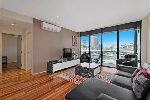 Docklands Private Collection Of Apartments Melbourne - New South Wales Tourism  2