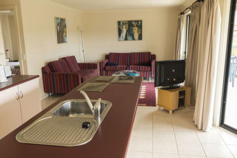 Island Dream Escape - New South Wales Tourism  2