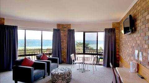 Kangaroo Island Seaside Inn - New South Wales Tourism  0