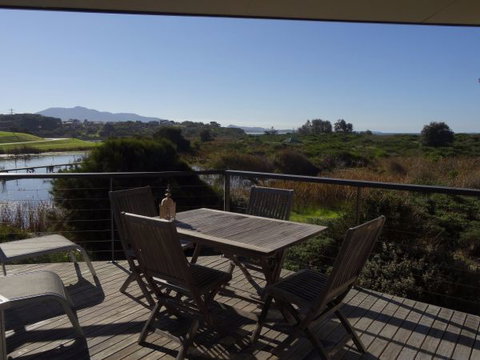 Moorhen Cove - New South Wales Tourism  8