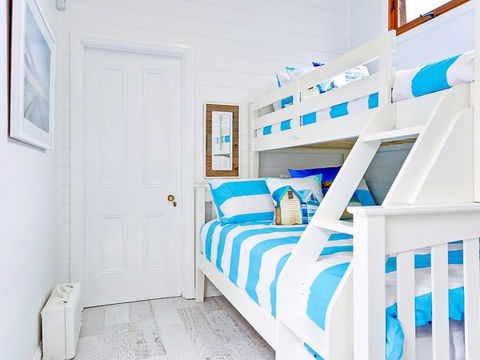 Driftwood Beach House - New South Wales Tourism  4