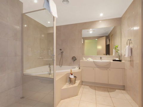 Melbourne Metropole Central - New South Wales Tourism  4