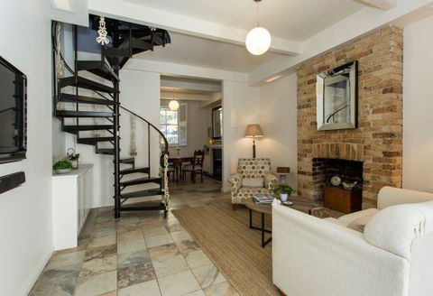 The Essence Of Paddington Living - New South Wales Tourism  0