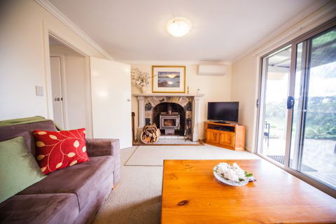 Sunnyside Cottage - New South Wales Tourism  5