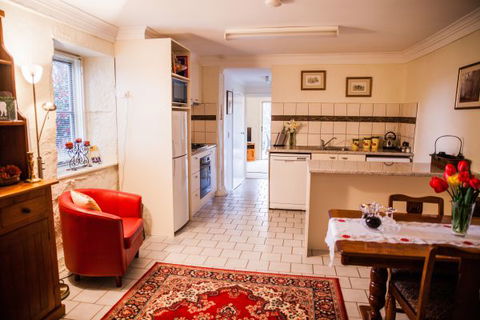 Sunnyside Cottage - New South Wales Tourism  6
