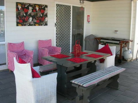 Annies Beach House - New South Wales Tourism  6