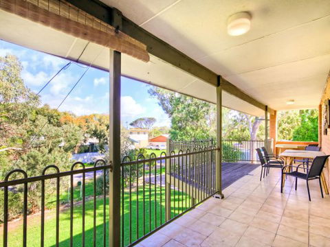 Century 21 SouthCoast: Burrangarra - New South Wales Tourism  3