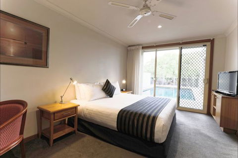 Eugenie's Accommodation - New South Wales Tourism  3