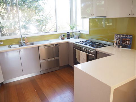 Holiday House Bulli - New South Wales Tourism  1