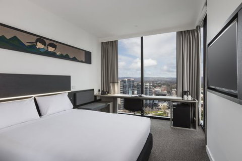 Ibis Adelaide - New South Wales Tourism  0