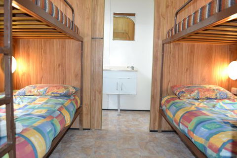 Moonta Bay Caravan Park - New South Wales Tourism  2