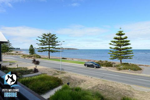 PetLet 10: 1/18 Franklin Parade At Encounter Bay - New South Wales Tourism  1
