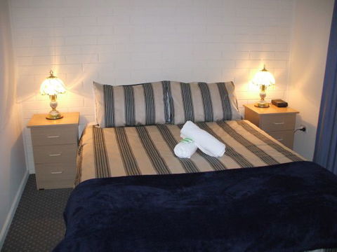 Restaway Holiday Units - New South Wales Tourism  2