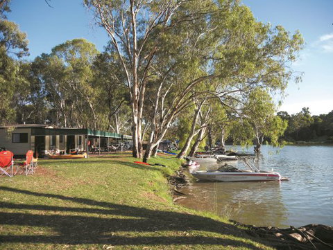 Riverbend Caravan Park Renmark - New South Wales Tourism  2