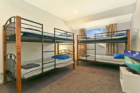 SALT Waterfront Apartment - New South Wales Tourism  7