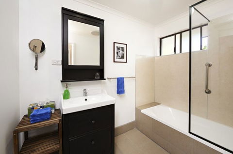 Albany Harbourside Apartments And Houses - New South Wales Tourism  32