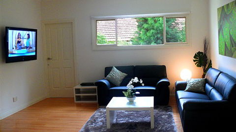 Deanswood Self Contained Accommodation - New South Wales Tourism  1