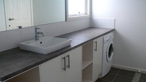Deanswood Self Contained Accommodation - New South Wales Tourism  2