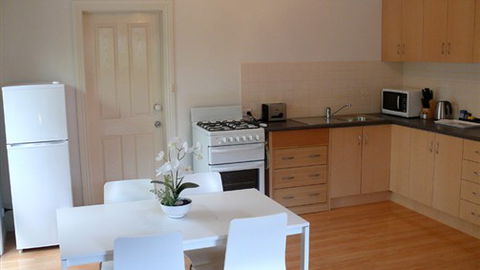Deanswood Self Contained Accommodation - New South Wales Tourism  3