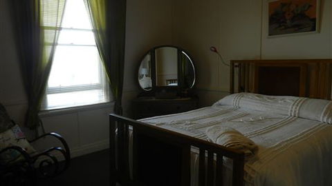Willy's Holiday House - New South Wales Tourism  3