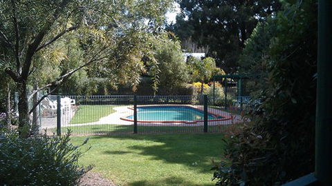 Fernleigh Farmstay & Bike Park - New South Wales Tourism  0