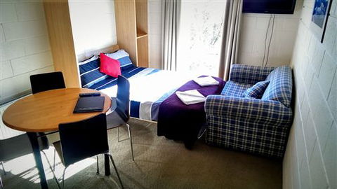 Sugarbush Lodge And Apartments - New South Wales Tourism  4