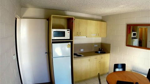 Sugarbush Lodge And Apartments - New South Wales Tourism  5