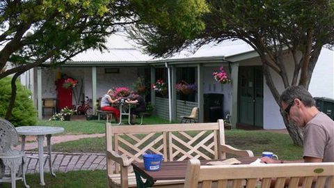 Port Fairy YHA - New South Wales Tourism  0