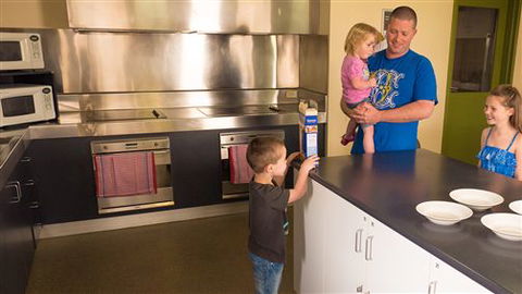 Deakin Waurn Ponds Units - New South Wales Tourism  0