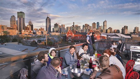 Melbourne Metro YHA - New South Wales Tourism  1