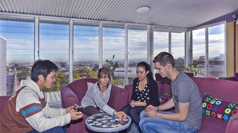 Melbourne Metro YHA - New South Wales Tourism  2