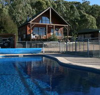 Karoonda Olive Grove Retreat at Mt Buffalo Olives - New South Wales Tourism 