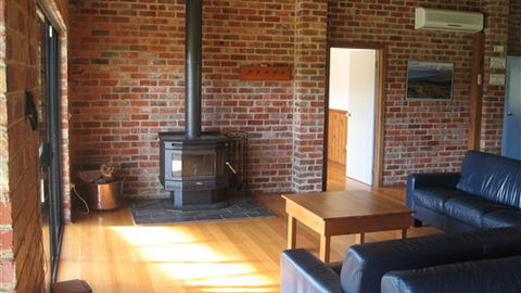 Prom Coast Holiday Lodge - New South Wales Tourism  7