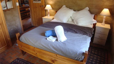 Wartook Rise Mudbrick Cabins - New South Wales Tourism  4