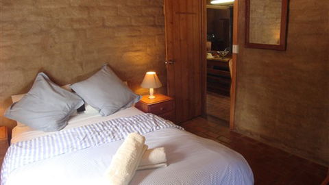 Wartook Rise Mudbrick Cabins - New South Wales Tourism  7
