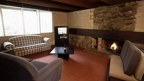 Mountain View Retreat - New South Wales Tourism  2