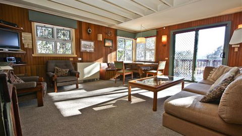 Red Onion Ski Chalet - New South Wales Tourism  0