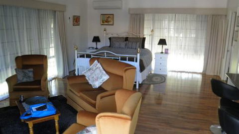 Waldara Cottage - New South Wales Tourism  2
