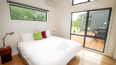The BASE Luxury Villas - New South Wales Tourism  2